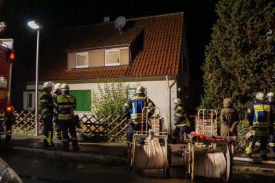 Kellerbrand in Altbach, brennender Kuehlschrank loest Feuerwehreinsatz aus